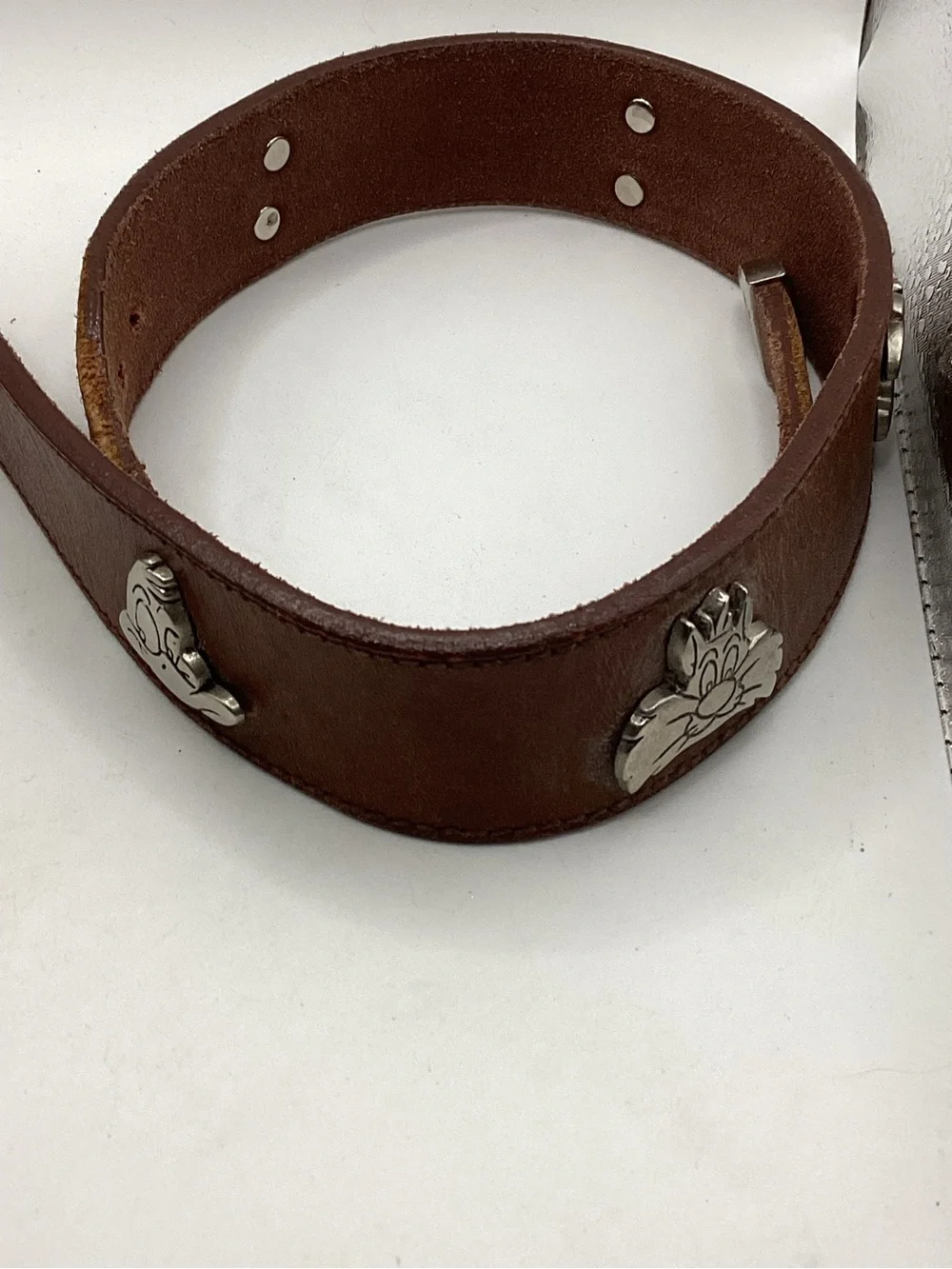 Warner Bros. Brown Leather Kids Belt with Silver Buckle and Studs